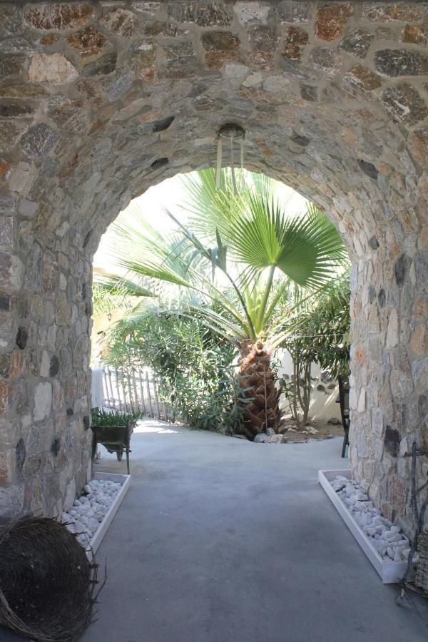 Belair Hotel Perissa  Exterior photo