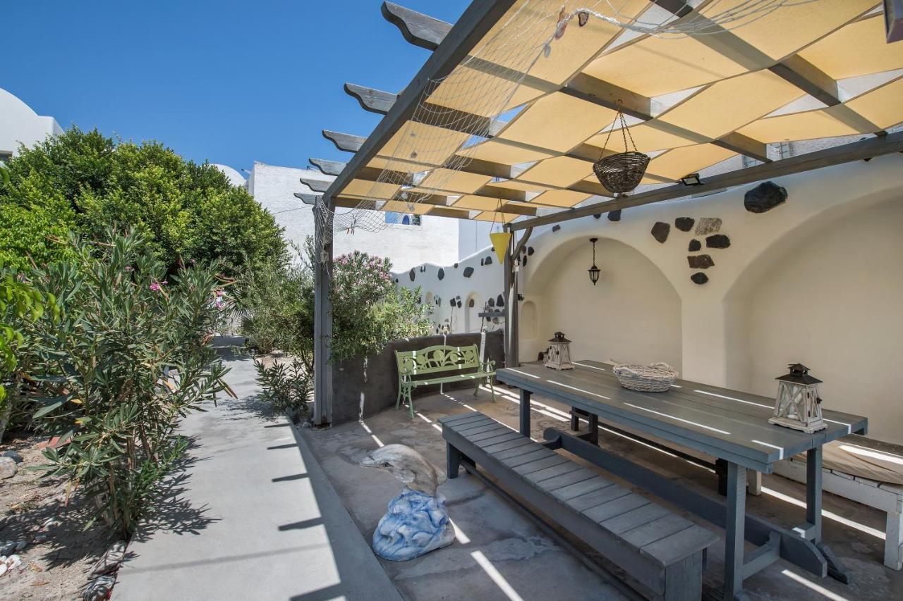 Belair Hotel Perissa  Exterior photo
